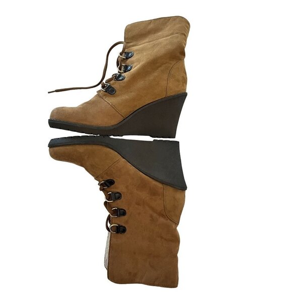 Route 66 Womens Size 9.5 Brown‎ Suede Ankle Boots High Heels Lamb's Lined - Picture 1 of 12